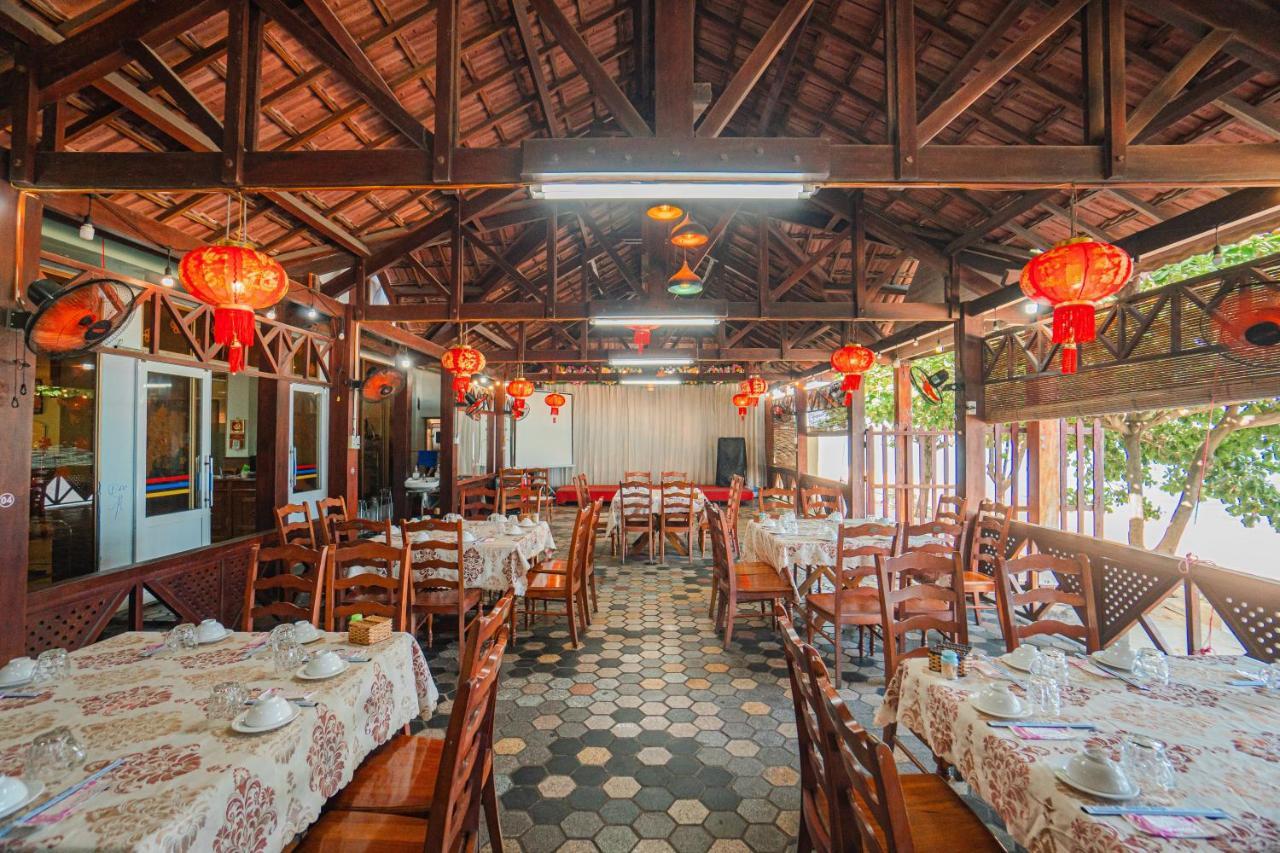 Khach San Binh Duong 호텔 퀴논 외부 사진