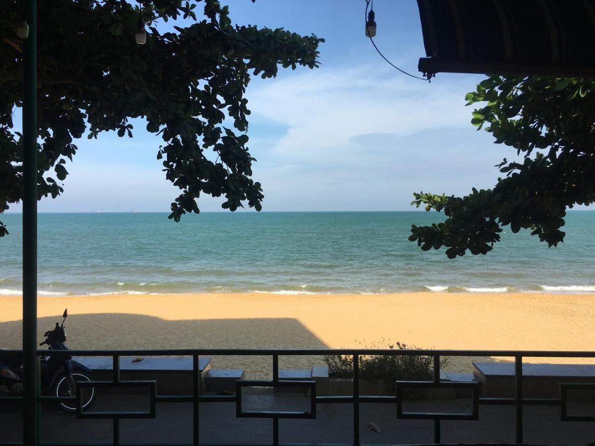 Khach San Binh Duong 호텔 퀴논 외부 사진
